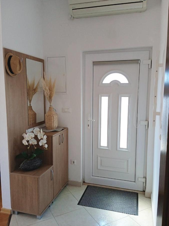 Karoma Sunroof Apartment Mlini Luaran gambar